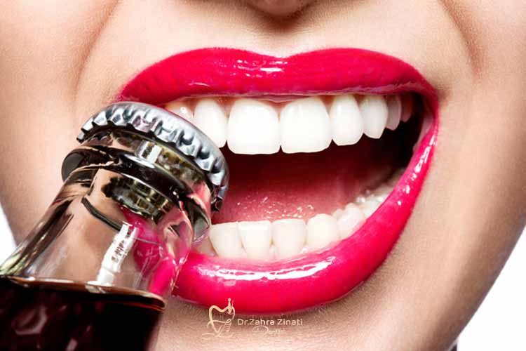 15 عادت مخرب برای دندان ها